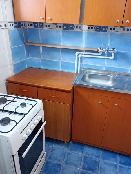 Sector 3, Titan, Postavarul