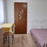 Sector 3, Titan, Postavarul